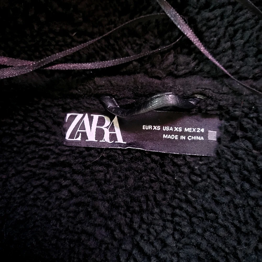 Zara Black Faux Suede Sherpa Lined Oversized Buckle Aviator Bomber Jacket Coat - Picture 12 of 14